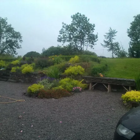 Stone House On A Hill Apartman *